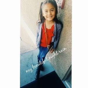 Meet your Posher, Raechelle